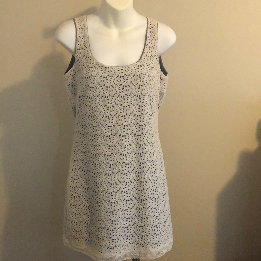 Shift dress, never worn.